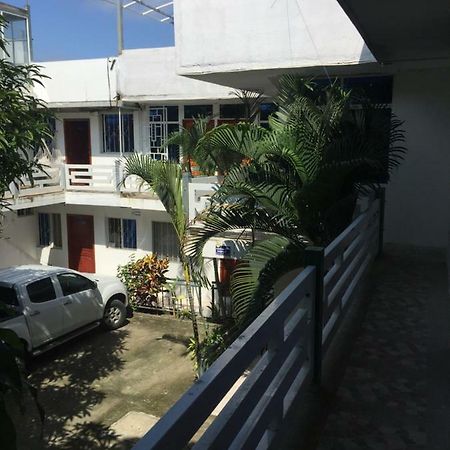 Hostal Sarai Pedernales Exterior photo